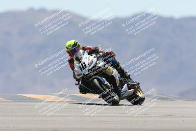 media/Apr-20-2025-CVMA (Sun) [[39090e8767]]/Race 9-Formula LW Twins Shootout/